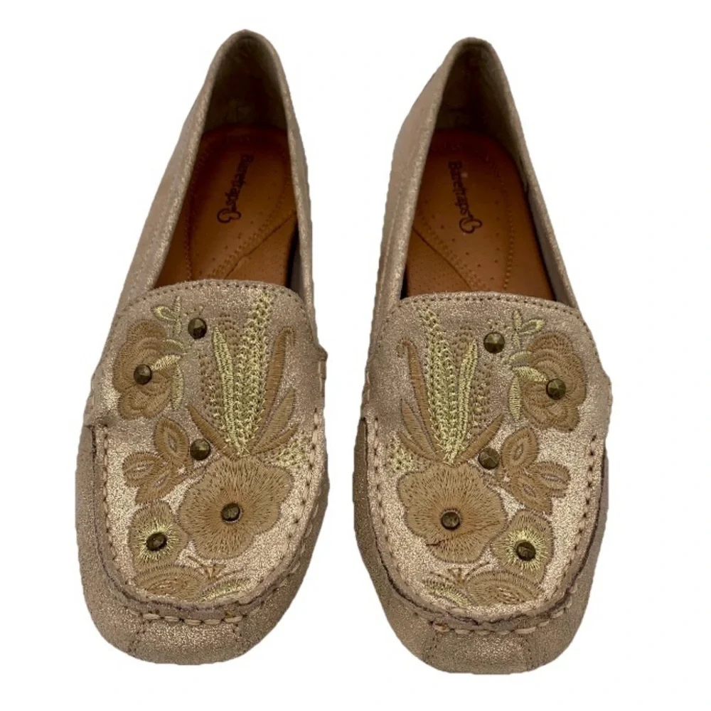 Baretraps Otella Flats Women 7.5  Leather Moccasin Embroidered Gold Loafer Artsy